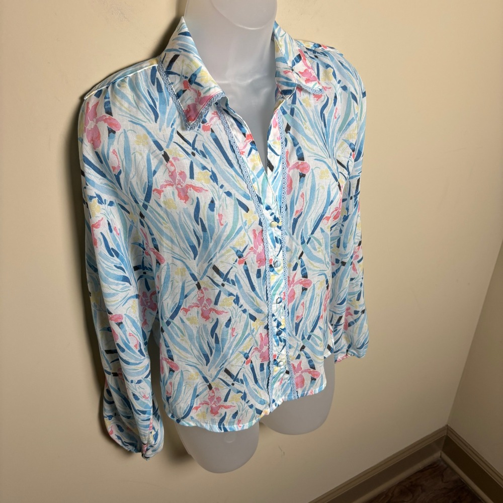 Allison New York Blue Floral Abstract Long Sleeve Button Up Blouse Top Womens XS - Picture 4 of 9